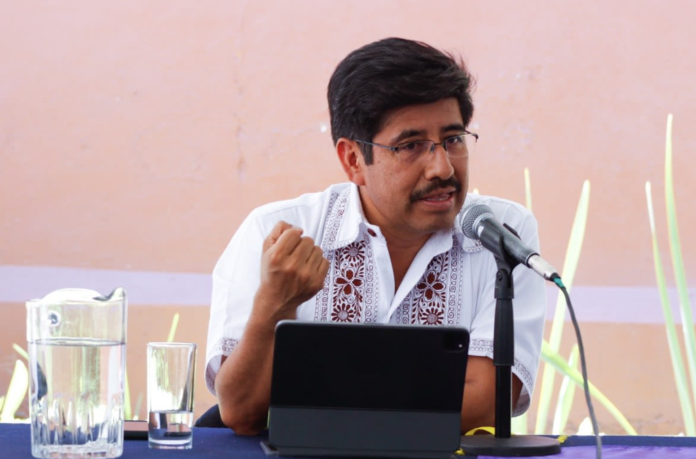 AL PUEBLO DE MÉXICO